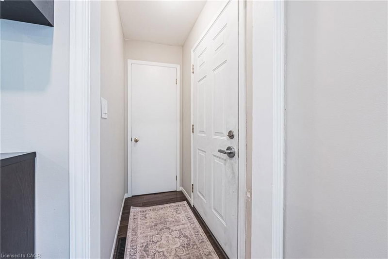 242 East 43rd Street photo 5