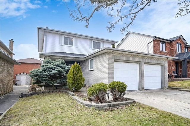 62 Como Place