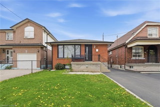 18 Ferrie Street W