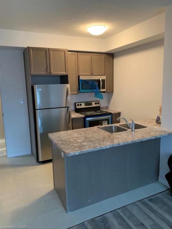 314 - 125 Shoreview Place