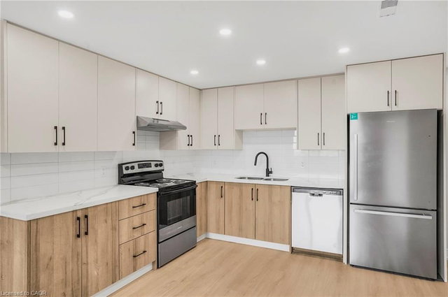 111 - 579 Clare Avenue