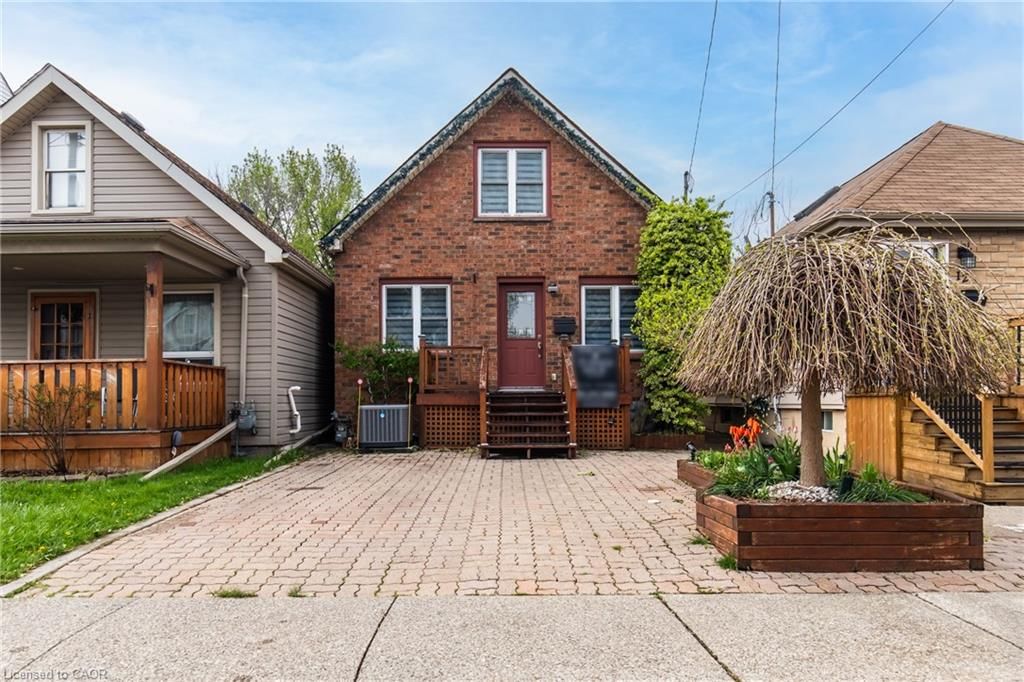 Single Family Residence for sale at 14 Cambridge Avenue, Hamilton, ON, L8H 1T5 - Crown Point - MLS: 40828758