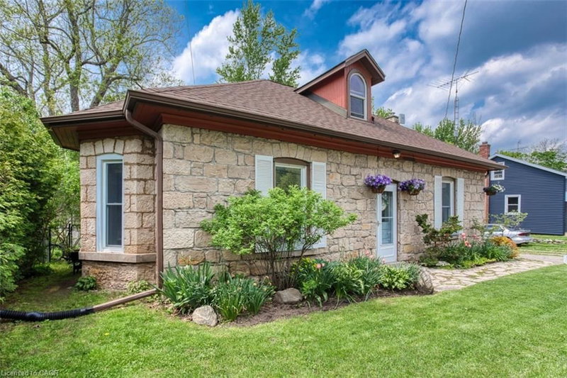 1539 Brock Road