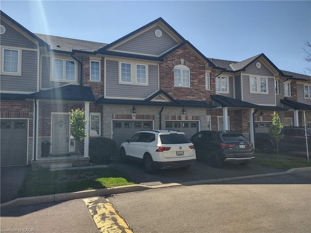 34 - 60 Cloverleaf Drive