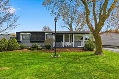 33 Fairview Crescent