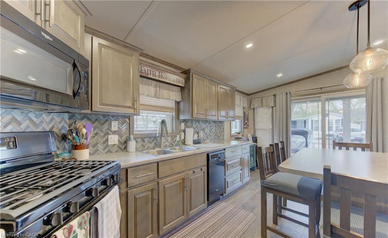580 Beaver Creek Road photo 5