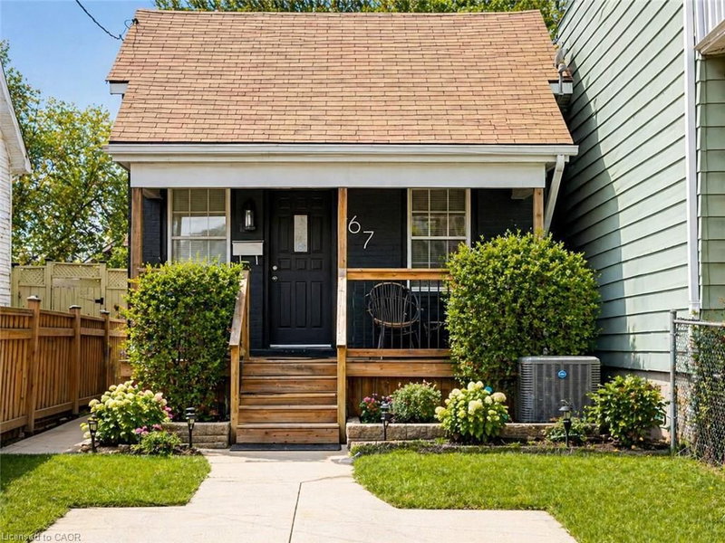 67 Glendale Avenue N