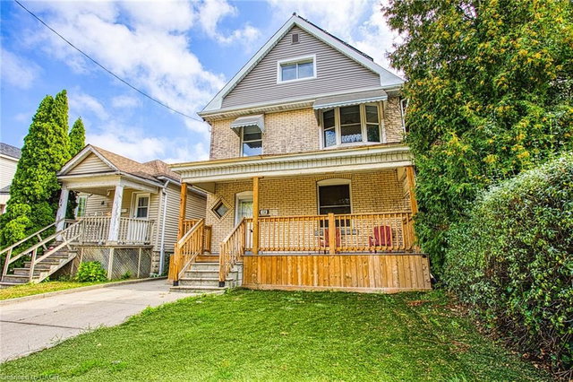 134 Rosslyn Avenue N
