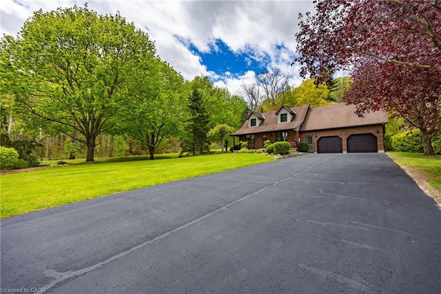 1 Bostwick Crescent