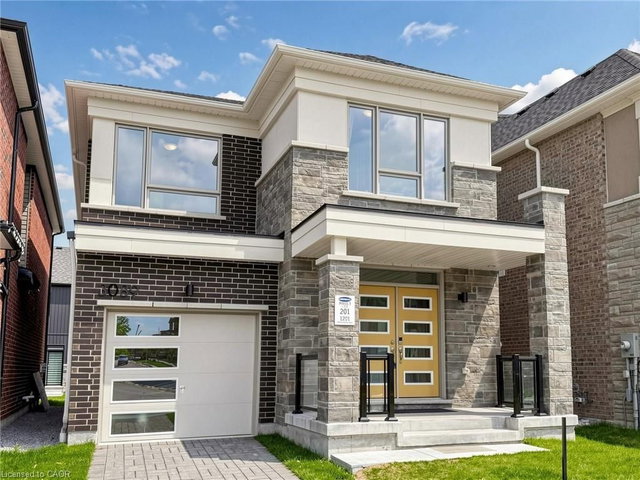 3089 Blazing Star Avenue