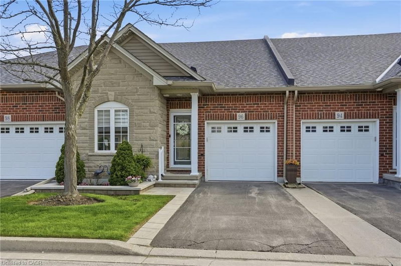 96 Abbotsford Trail, Hamilton, Ontario