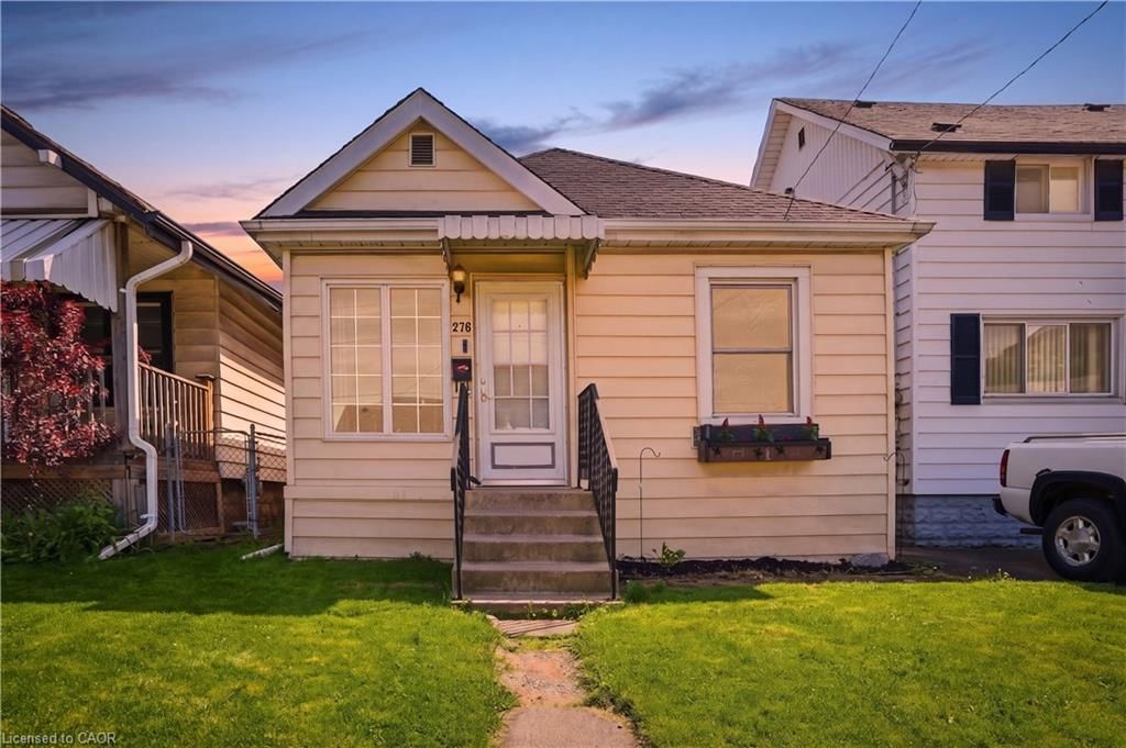 Single Family Residence sold at 276 Roxborough Avenue, Hamilton, ON, L8H 1P7 - Crown Point - MLS: 40829317
