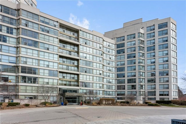 918 - 2261 Lakeshore Boulevard W