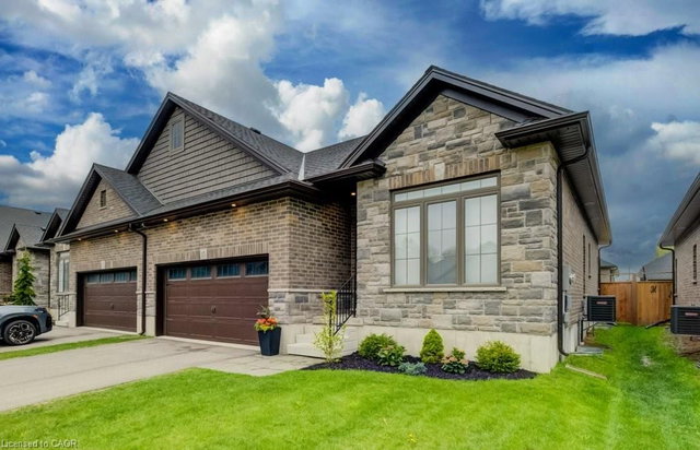 15 Matheson Crescent
