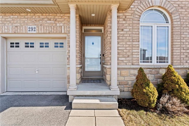 292 Keystone Crescent