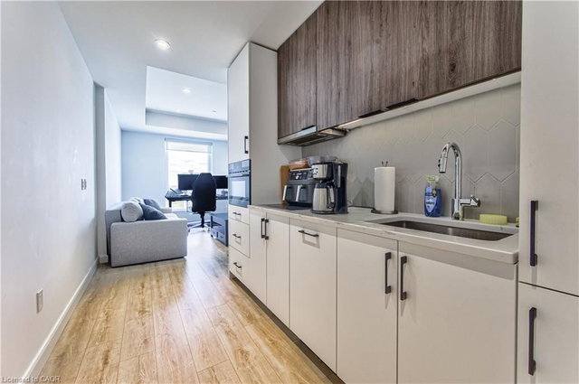1504 - 741 King Street W
