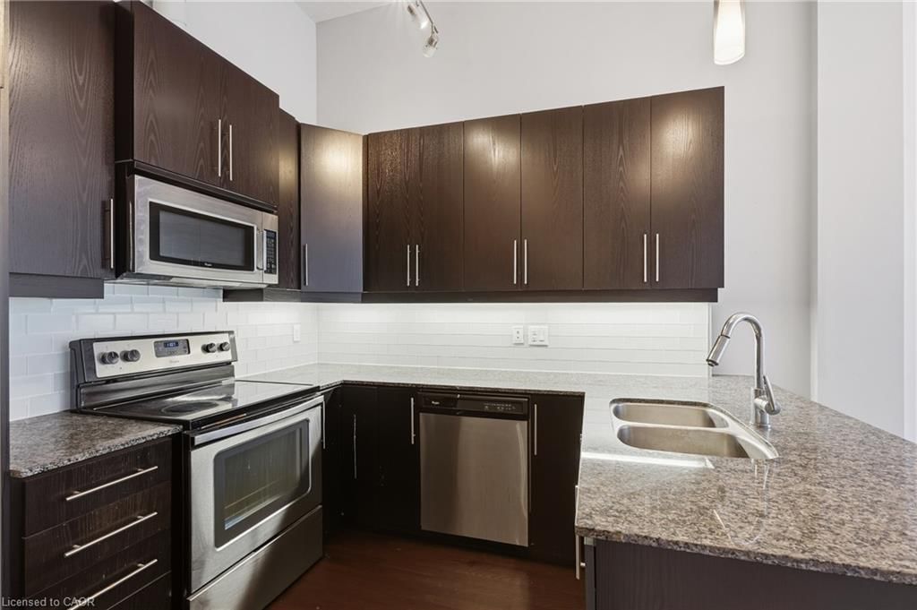 417-112 Benton Street, Kitchener, view 19
