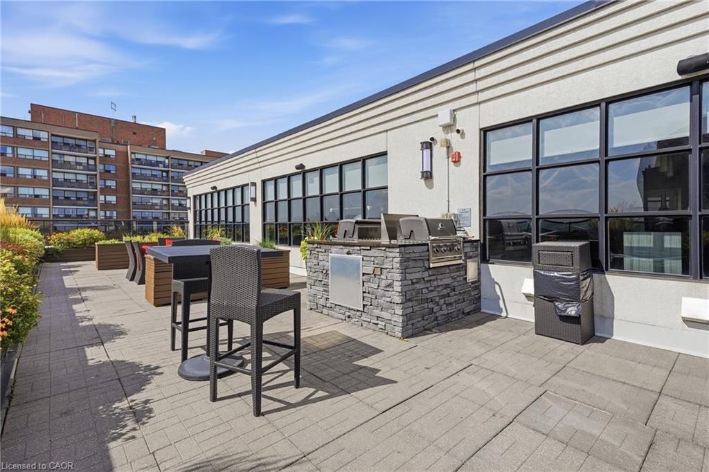 417-112 Benton Street, Kitchener, view 34