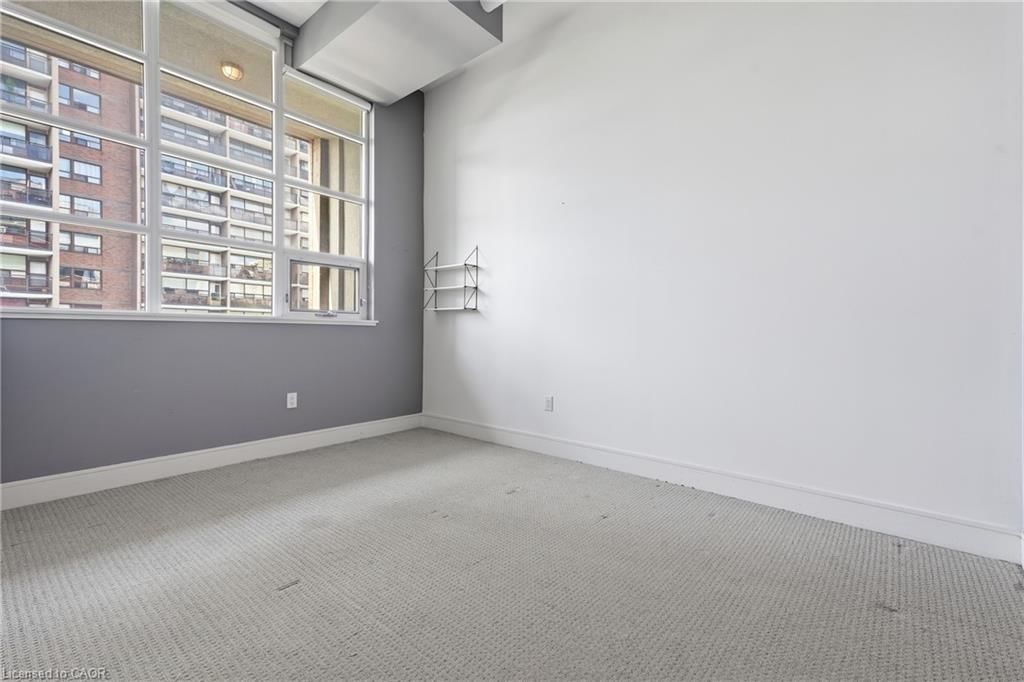 417-112 Benton Street, Kitchener, view 6