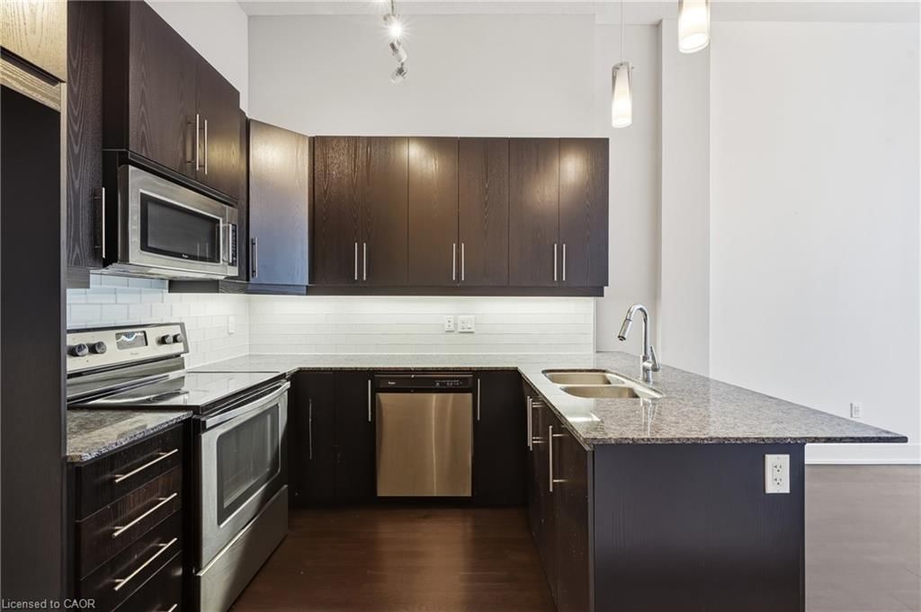 417-112 Benton Street, Kitchener, view 9