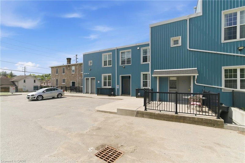 106 - 58 Beverly Street