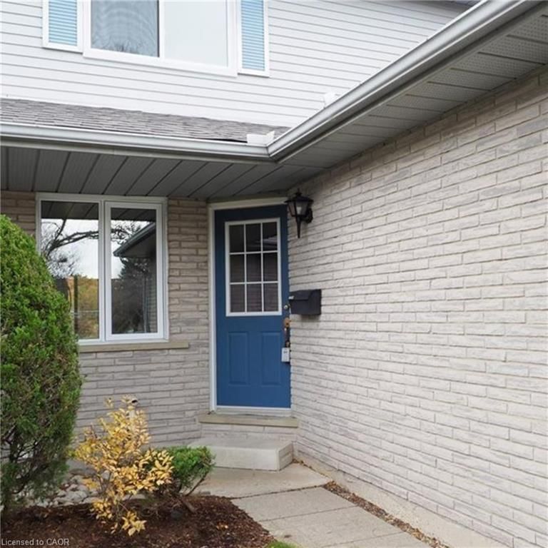 3 - 425 Kingscourt Drive