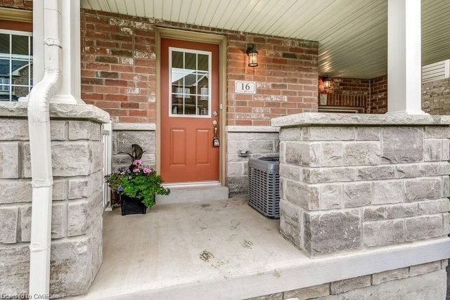 16 Hiscott Drive