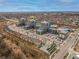 428 - 460 Dundas Street E