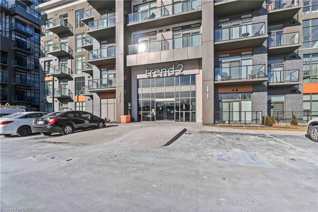 428 - 460 Dundas Street E