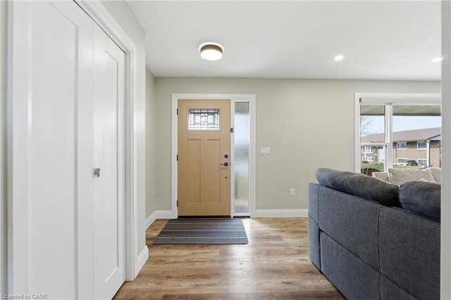 21 Lena Crescent