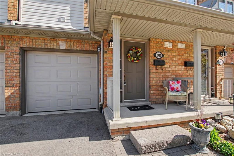 98 - 100 Beddoe Drive