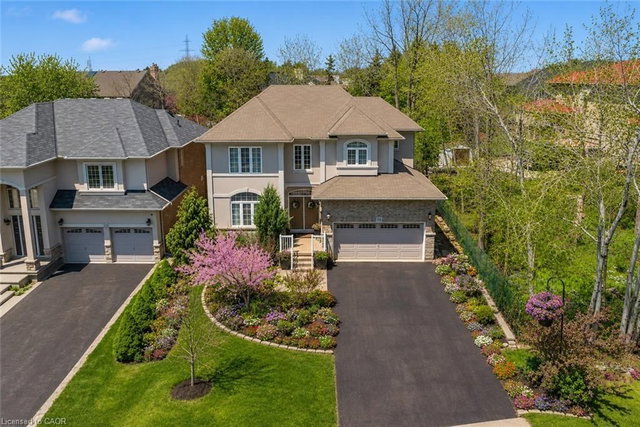 16 Westridge Drive