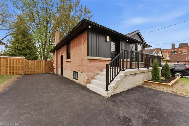 374 East 13th Street