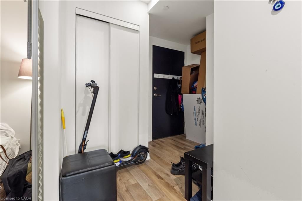 216-1808 St Clair Avenue, Toronto, view 13