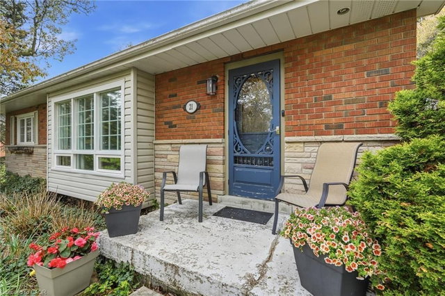 21 Brian Boulevard
