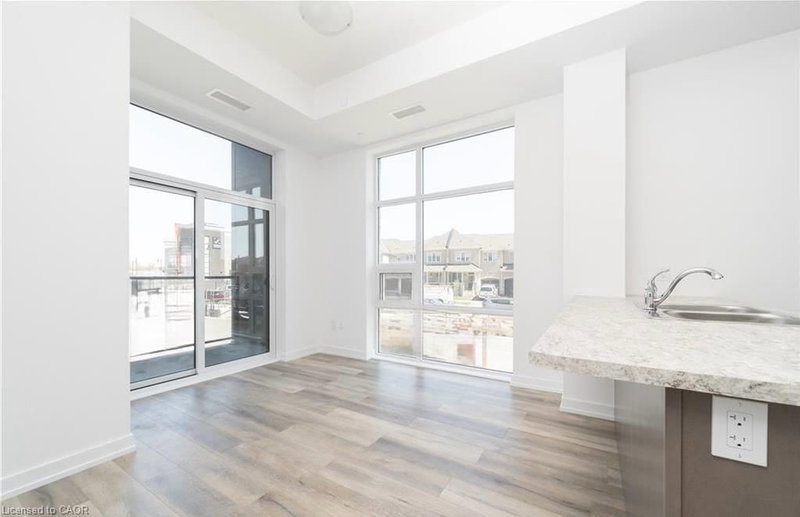 110 - 470 Dundas Street E