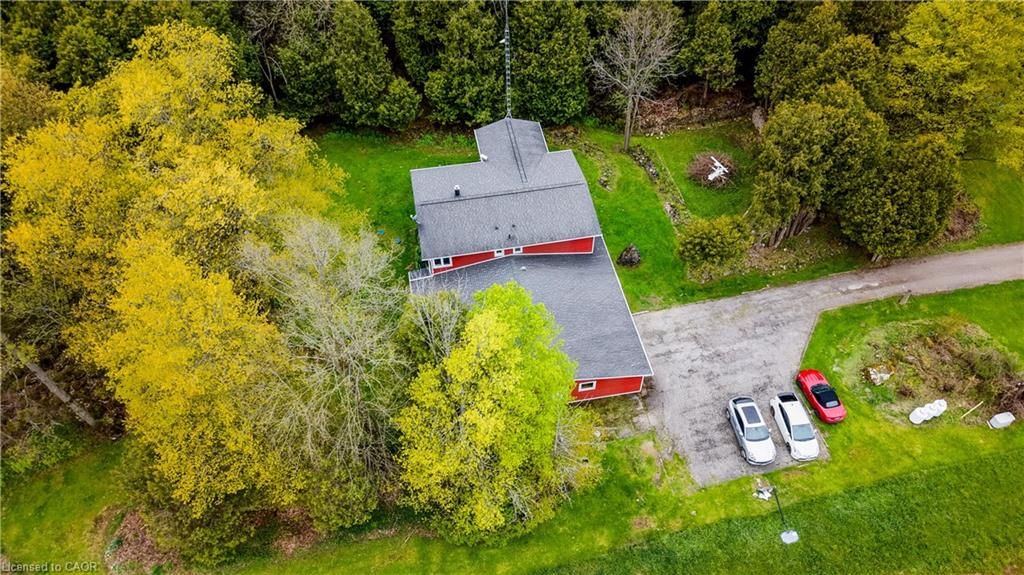 Single Family Residence sold at 536 Concession 11 Road, Freelton, ON, L8B 1J1 - Flamborough East - MLS: 40830747