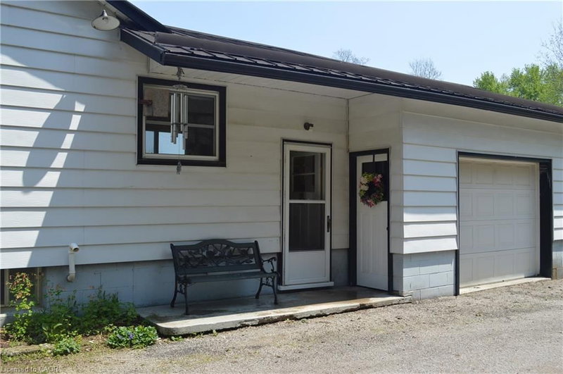 424 Highway 6