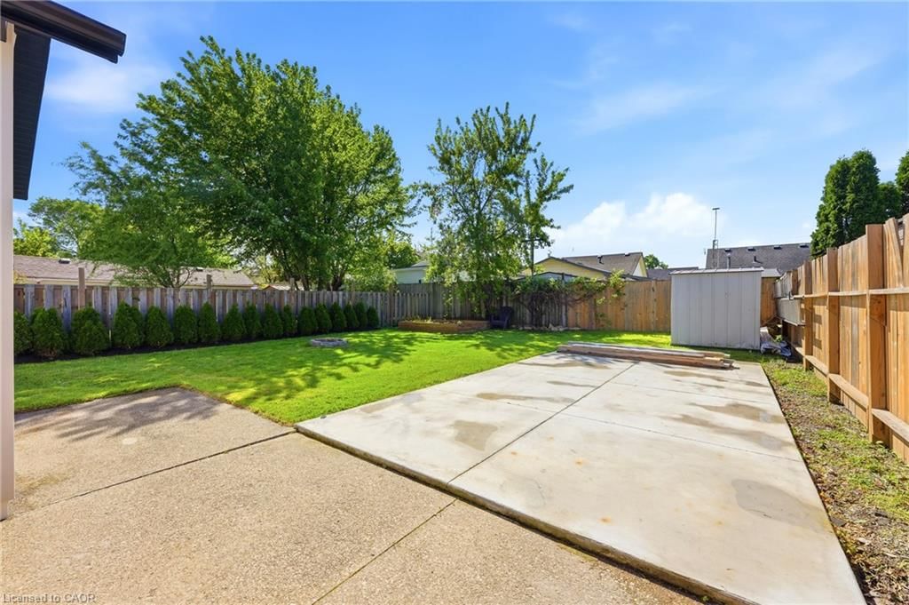 Single Family Residence sold at 12 Beverly Street, St. Catharines, ON, L2P 2K1 - Oakdale - MLS: 40831069