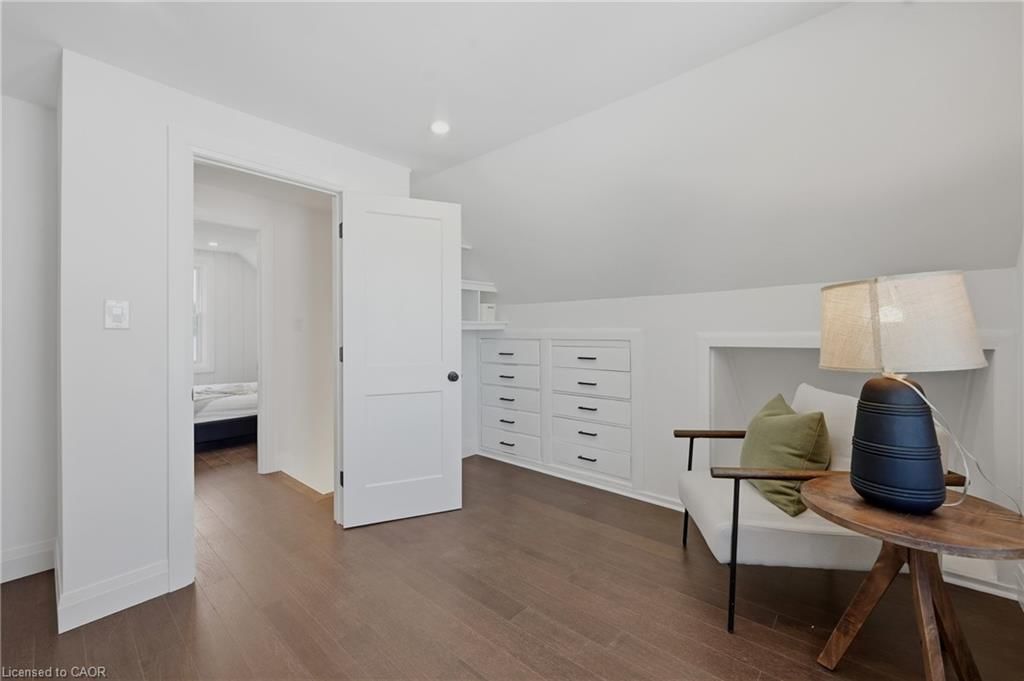 Single Family Residence sold at 12 Beverly Street, St. Catharines, ON, L2P 2K1 - Oakdale - MLS: 40831069