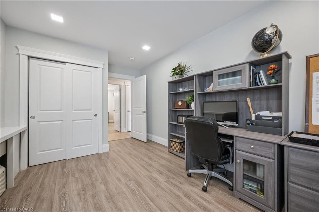 101-688 Preston Parkway, Cambridge, view 23