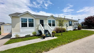 4 Cricklewood Crescent