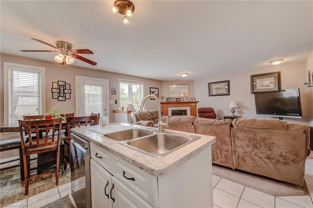 Single Family Residence for sale at 45 Olivetree Road, Brantford, ON, N3R 7X1 - Mayfair - MLS: 40831701