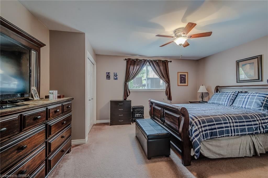 Single Family Residence for sale at 45 Olivetree Road, Brantford, ON, N3R 7X1 - Mayfair - MLS: 40831701