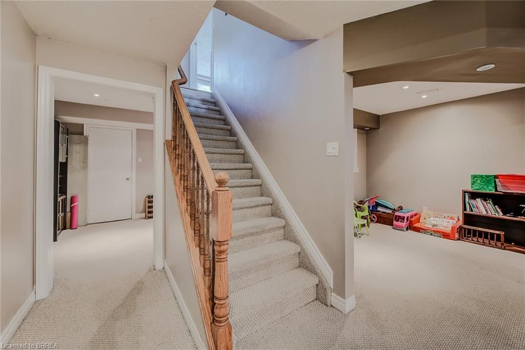 Single Family Residence for sale at 45 Olivetree Road, Brantford, ON, N3R 7X1 - Mayfair - MLS: 40831701