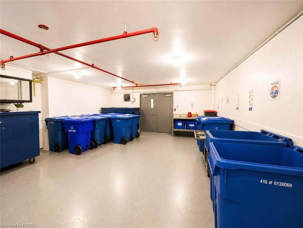 Condo/Apt Unit sold at 901-640 West Street, Brantford, ON, N3R 6M3 - Brier Park - MLS: 40831704
