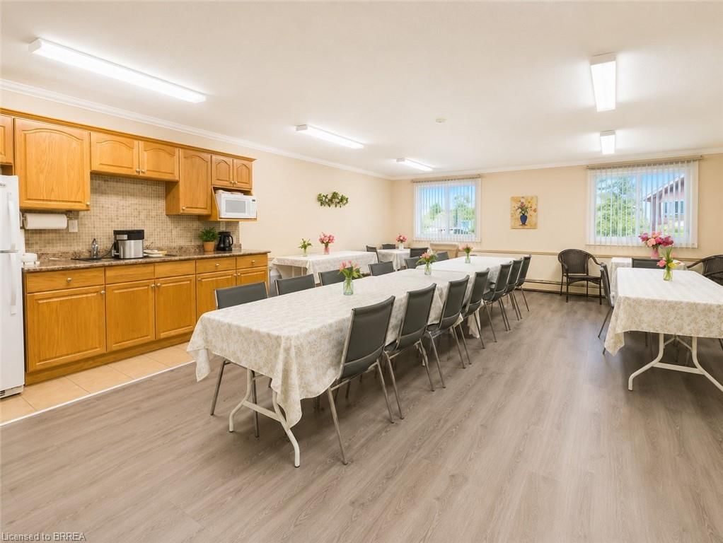 Condo/Apt Unit sold at 901-640 West Street, Brantford, ON, N3R 6M3 - Brier Park - MLS: 40831704