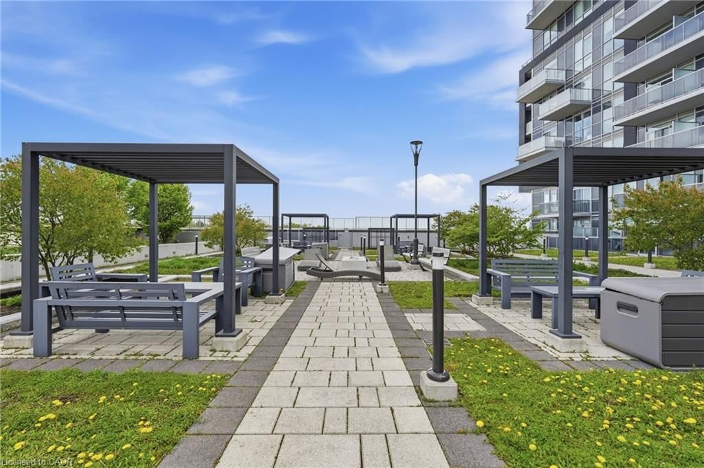 Condo/Apt Unit for sale at 2002-2087 Fairview Street, Burlington, ON, L7R 0E5 - Plains - MLS: 40831712