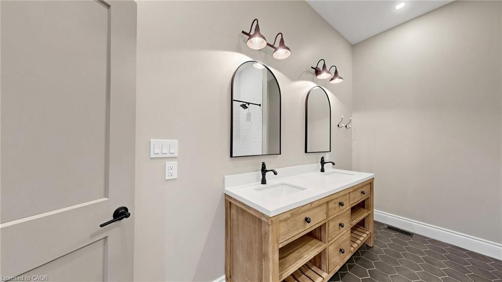 Single Family Residence for sale at 41 Talbot Road, Delhi, ON, N4B 1Z7 - Delhi - MLS: 40831733