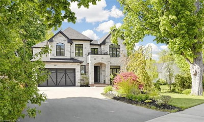 315 Wilson Street W